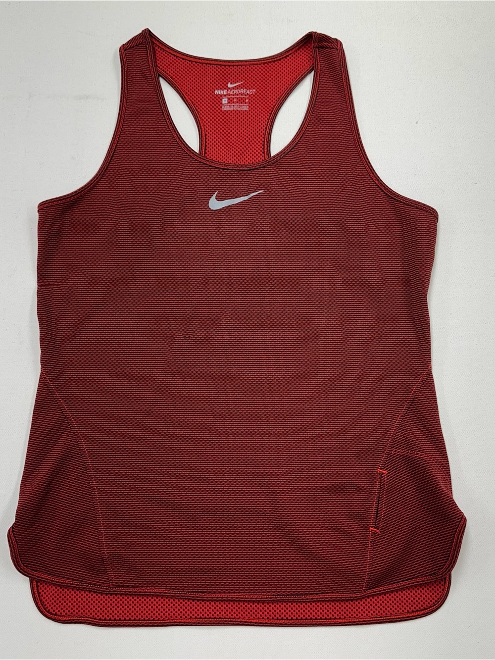 Nike Aeroreact Running Tank Top Racerback 723941 Red Women’s Medium Training Gym